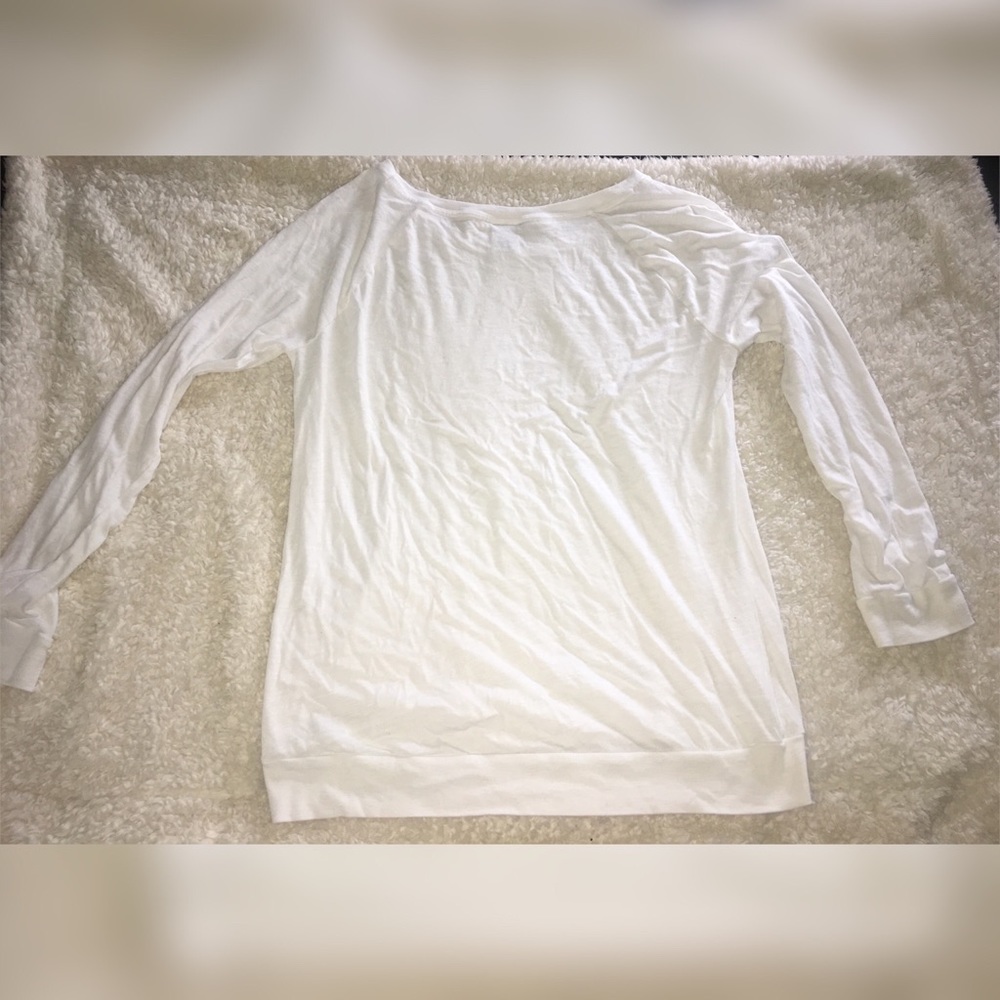 PINK by VS Long sleeved white shirt (L)